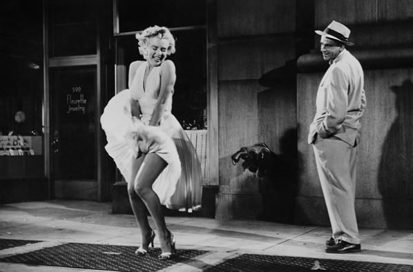 marilyn_monroe_famous_white_dress_hollywood_iconic_halter_actress_seven_year_itch_1955