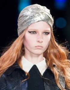 yves_saint_laurent_look_april_2015_turban_head_scarf_accessories_spring_summer_latest_runway_model_collection_1
