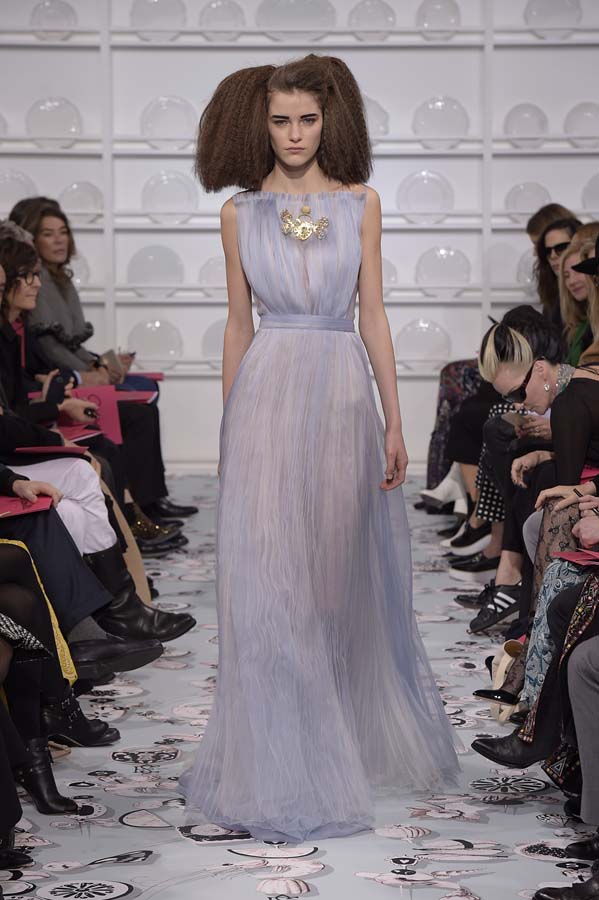 Schiaparelli-spring-summer-2016-couture-fashion-show-paris-week-38-sky-blue-dress