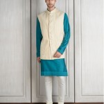 indian-men-traditional-wedding-marriage-outfiit-clothing-blue-bandi-designer-manish-malhotra