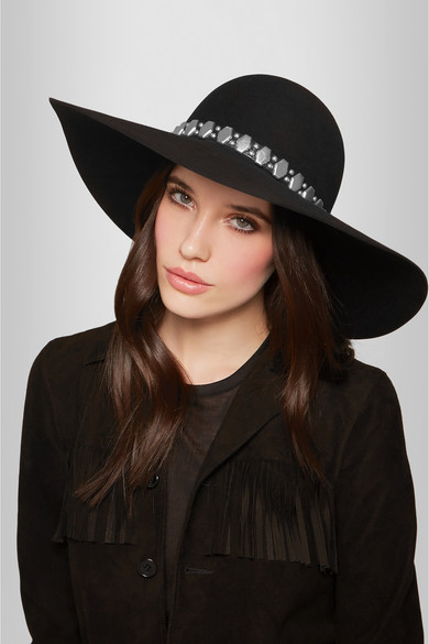 winter-accessories-latest-trends-women-hats-caps-chain-black-fedora