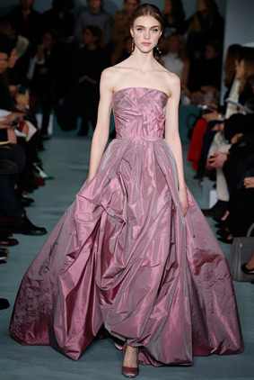 oscar-de-la-renta-pink-gown-fashion-week-show-fw16-rtw-fall-winter-dress
