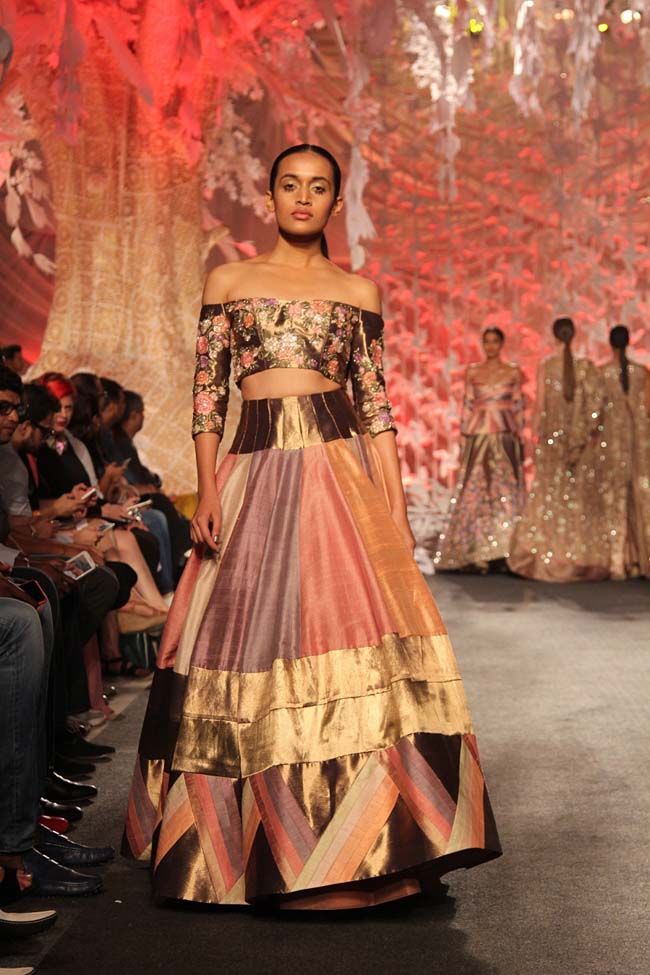 A Fashion Soirée Hosted By Designer Manish Malhotra In Delhi - News18