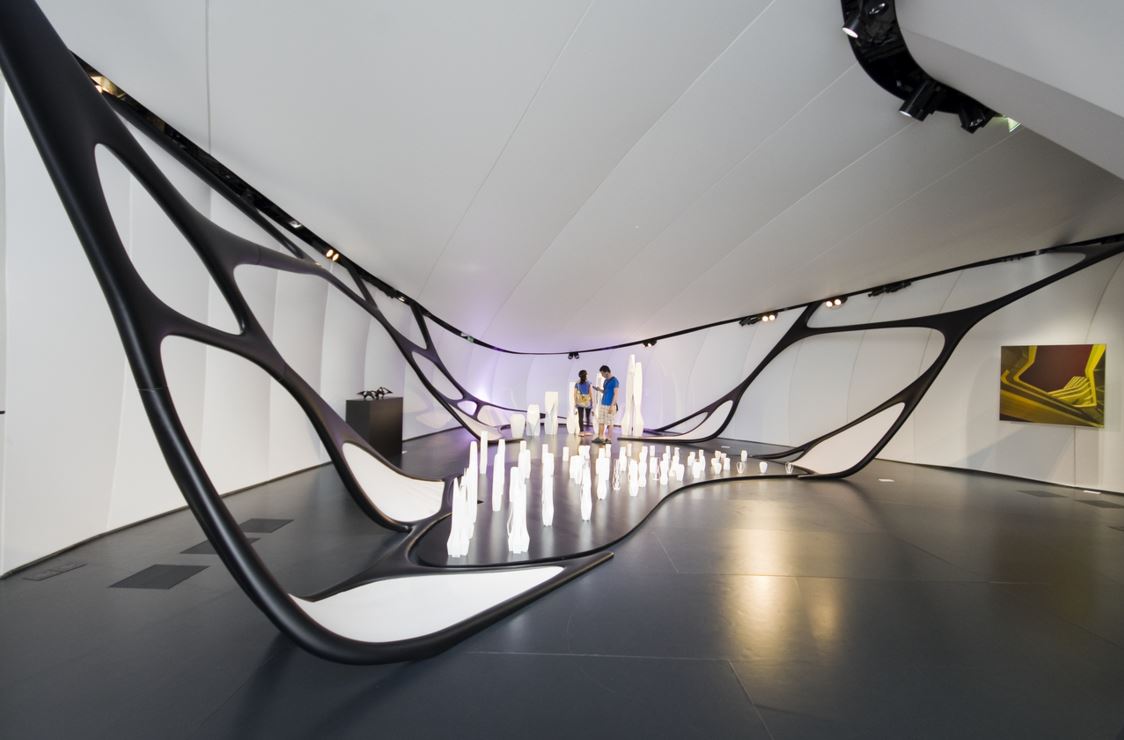 chanel-mobile-art-pavilion-zaha-hadid-architect-interior-karl-lagerfeld