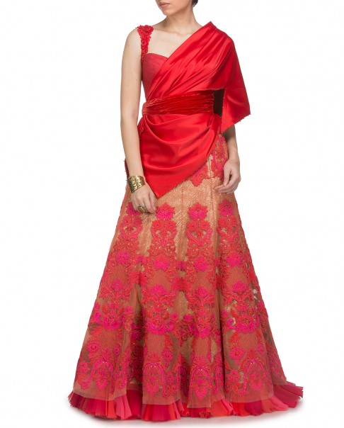 indian-bridal-wedding-lehengas-latest-designs-tarun tahiliani-concept-gown-lehenga-pink-gold