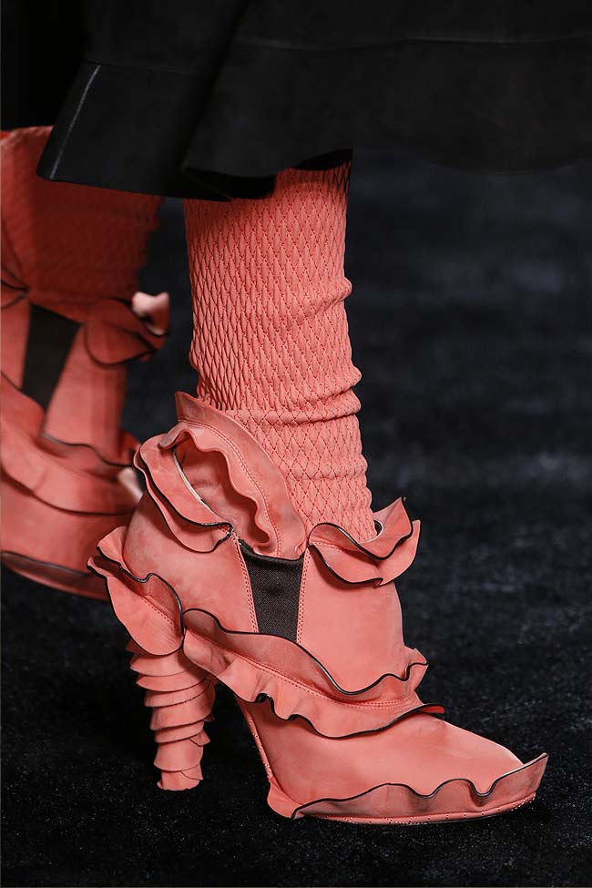 fendi-pink-coral-red-shoes-fw16-fall-winter-2016-latest-fashion-trends