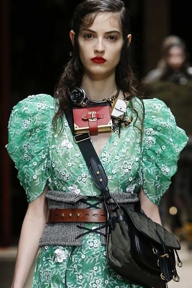 prada-green-dress-poofy-sleeves-fw16-fall-winter-2016-latest-fashion-trends