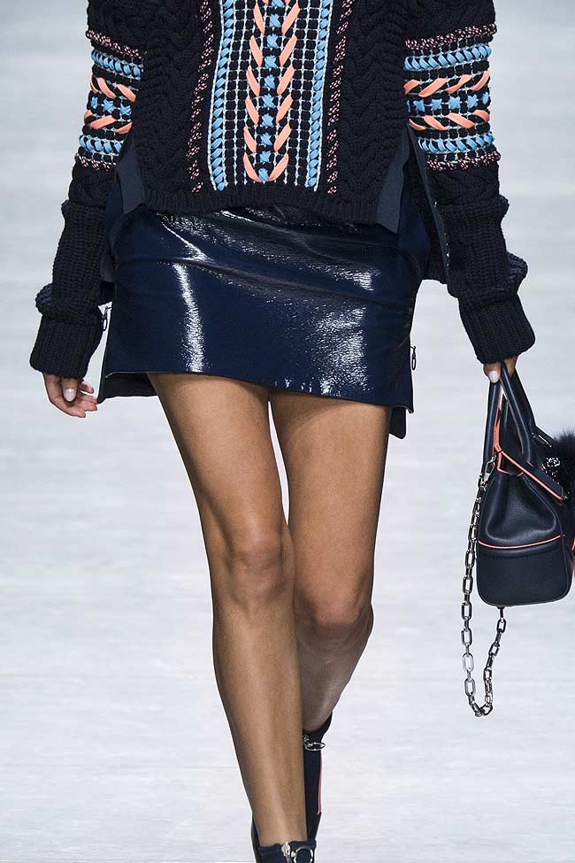 versace-leather-skirt-mini-fw16-fall-winter-2016-latest-fashion-trends