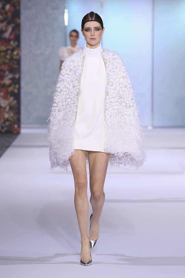 Ralph & Russo : Runway - Paris Fashion Week - Haute Couture Fall/Winter 2016-2017