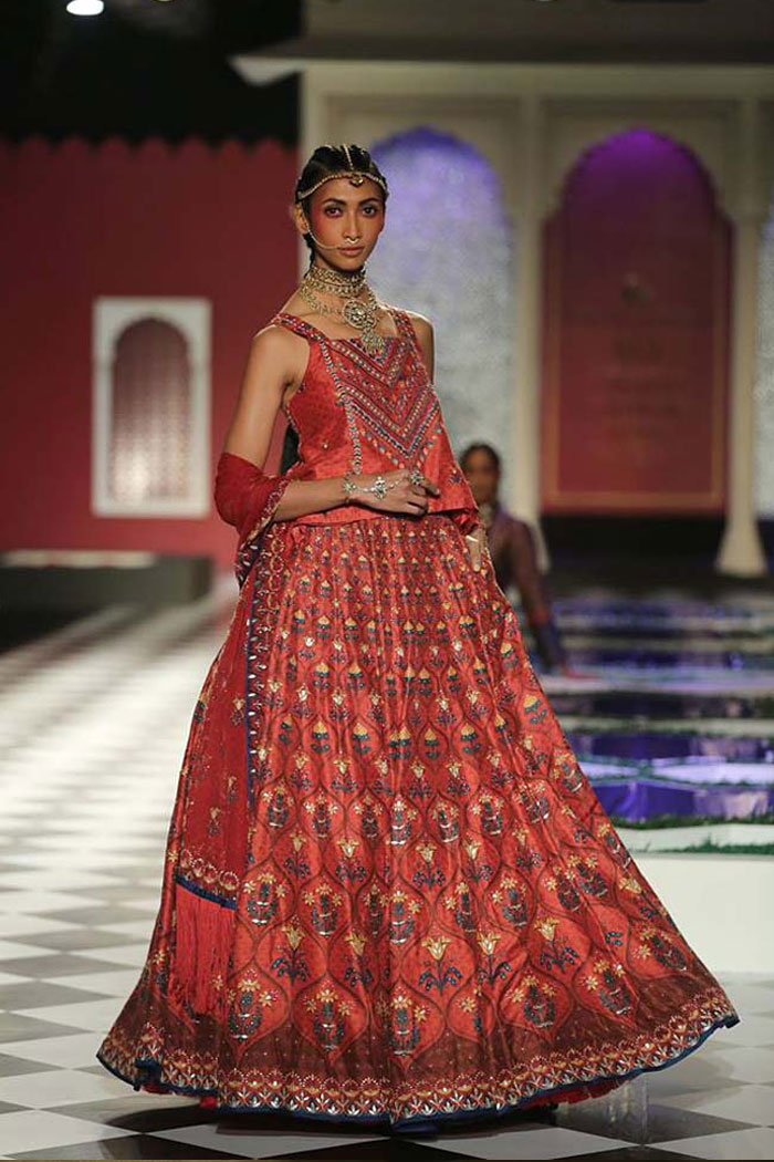 anita-dongre-collection-2016-couture-dress-icw16