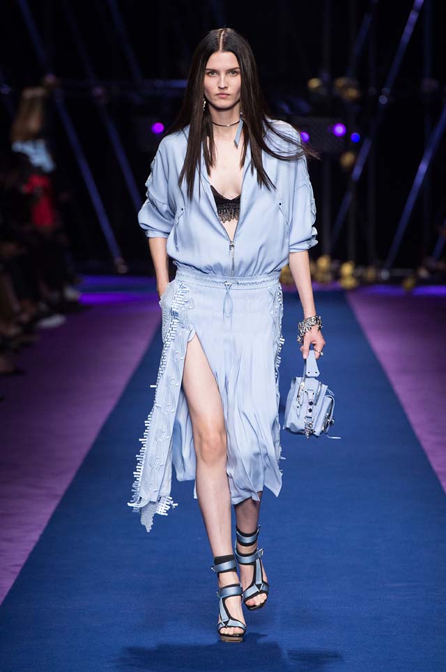 versace-ss17-spring-summer-2017-collection-dress-41-zipped-slit-loose-top-handbag