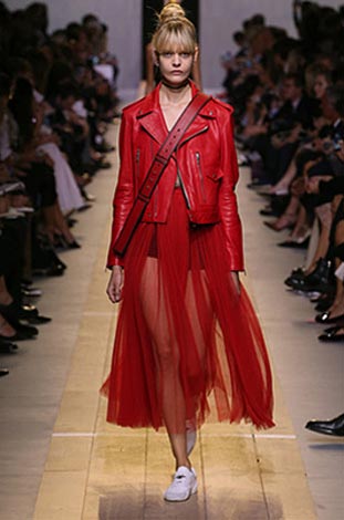 dior-ss17-spring-summer-2017-rtw-35-red-tulle-skirt-jacket-cross-body