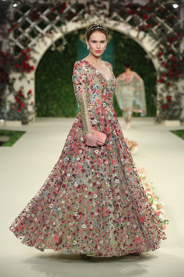 Pakistani Party Wear Designer New Wedding Indian Bollywood Bridal Lehenga  Choli | eBay
