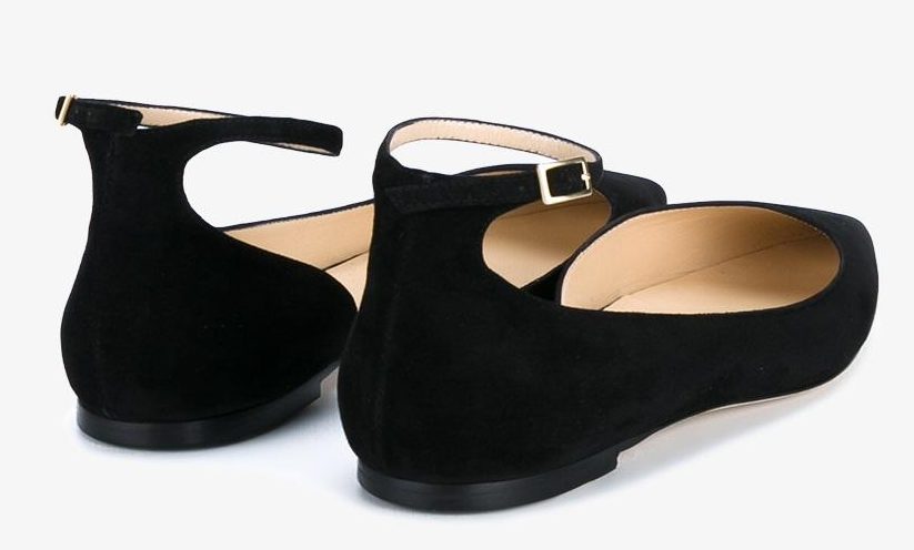 black-ballerian-flats-shoes-never-go-out-of-fashion