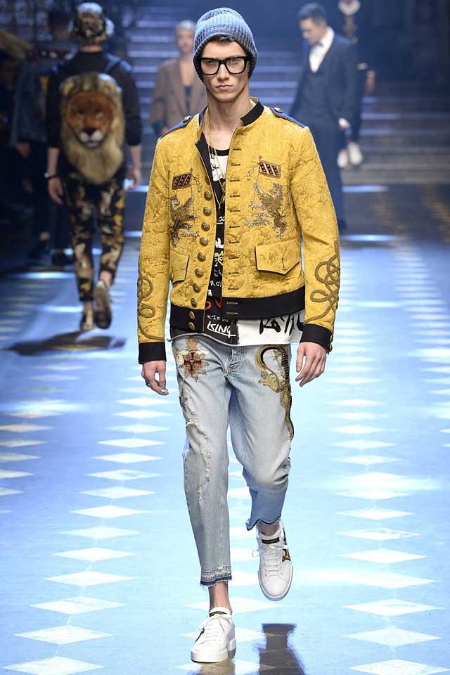 dolce-gabbana-fall-winter-2017-2018-fw17-menswear-men-statement-asymmetric-patchwork-jacket-flared-embellished-jeans