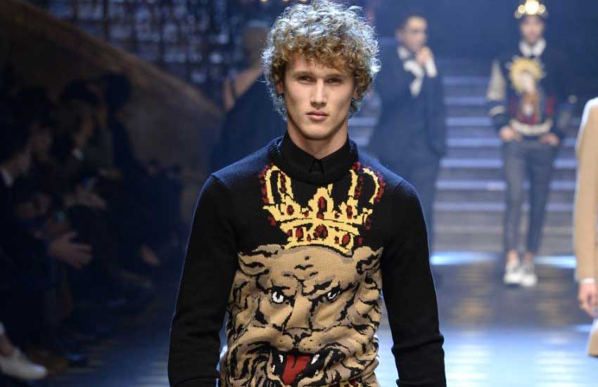 dolce-gabbana-menswear-style-ideas-for-men-graphic-sweaterjpg