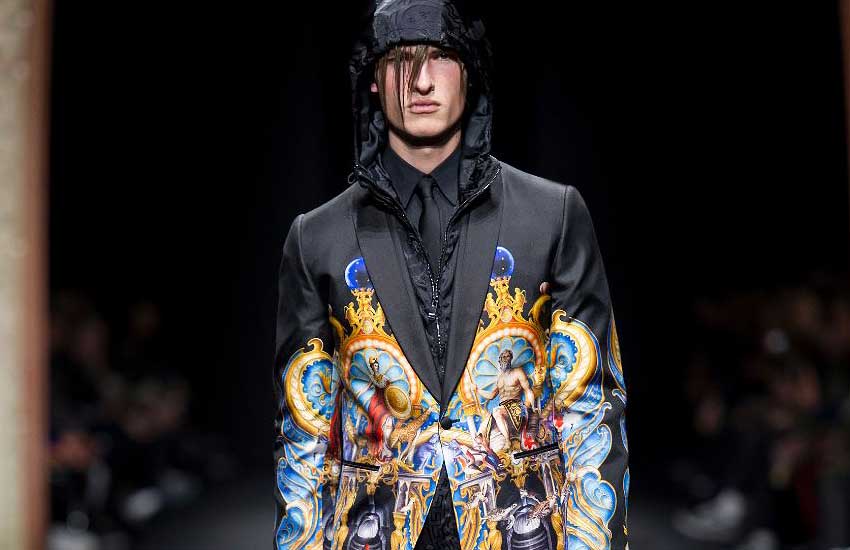 versace-fall-winter-2017-menswear-collection-review