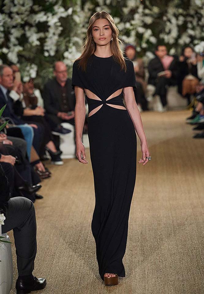 23-ralph-lauren-fall-winter-2017-fw17-collection-black-sexy-gown-mid-riff-elegant