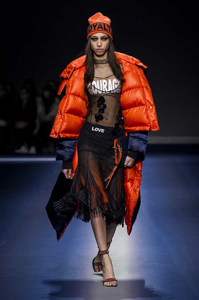 Versace-fw17-rtw-fall-winter-2017-18-collection (45)-orange-quilted-coat-velvet-sheer