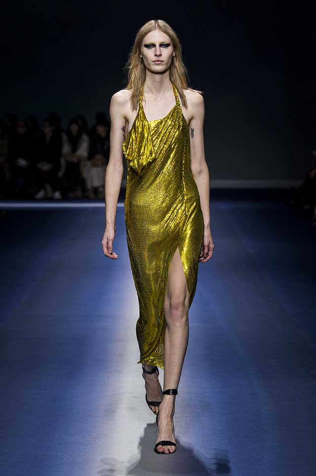 Versace-fw17-rtw-fall-winter-2017-18-collection (51)-metallic-gown-high-slit