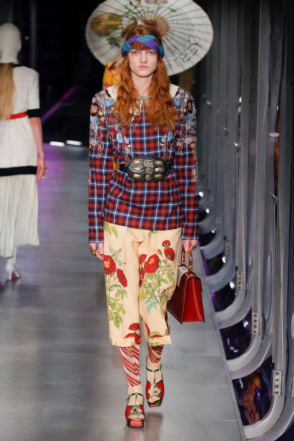 gucci-fw17-rtw-fall-winter-2017-2018-collection (3)-checks-floral-pant