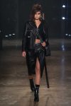 versus-versace-fw17-rtw-fall-winter-2017-collection-outfit (7)-taylor-hill-black-skirt-jacket