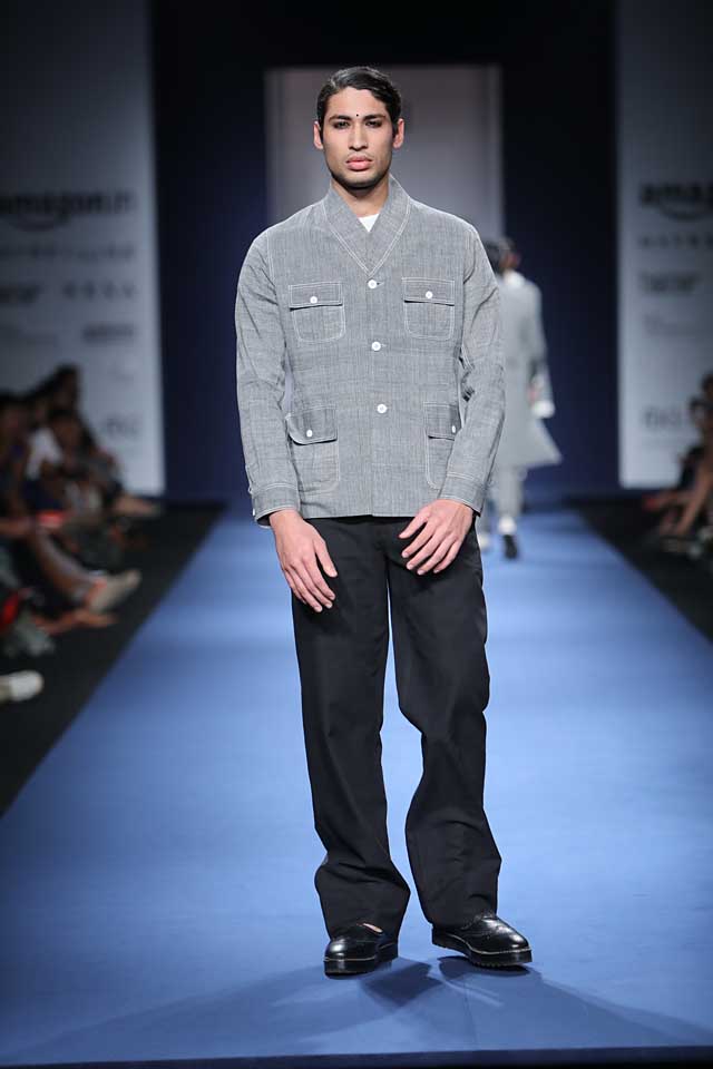 Abraham-Thakore-aifw-2017-fashion-show-designer-indowestern-dresses (2)-shirt-black-trousers