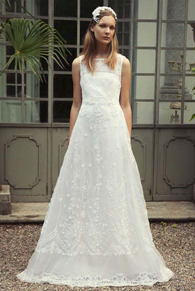 alberta-ferretti-bridal-fall-winter-2017-collection-5-lace-gown-white