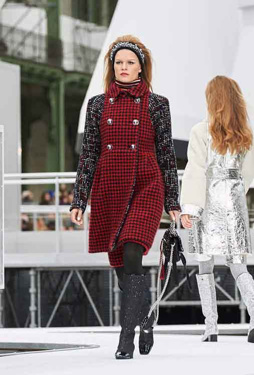 chanel-fw17-rtw-fall-winter-2017-18-collection (13)-checks-red-black