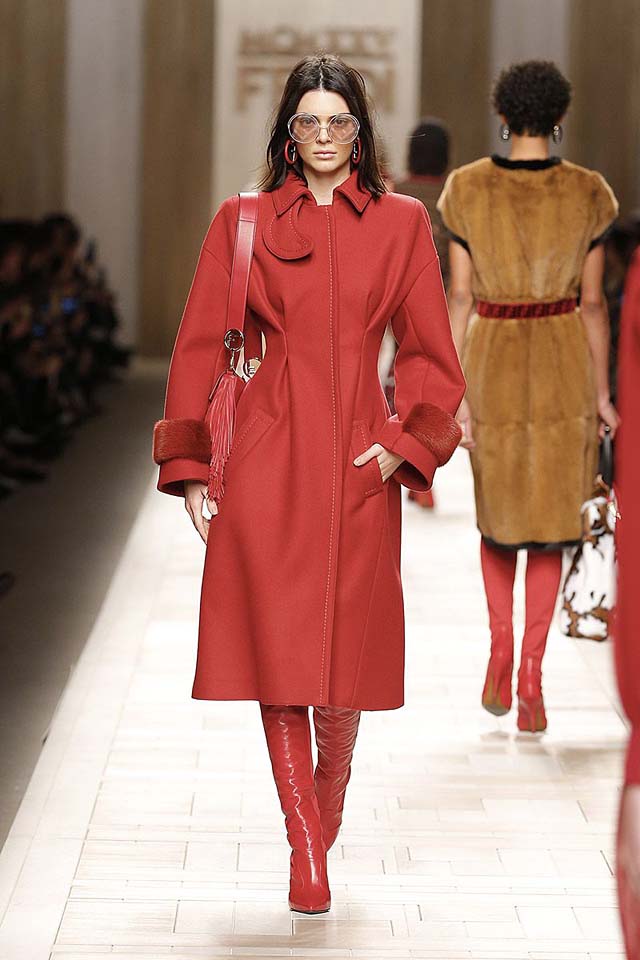 fendi-fw17-rtw-fall-winter-2017-18-collection (16)-red-jacket-dress