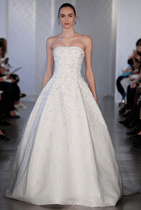 oscar-de-la-renta-spring-2017-s17-bridal-collection-14-lace-beautiful-gown