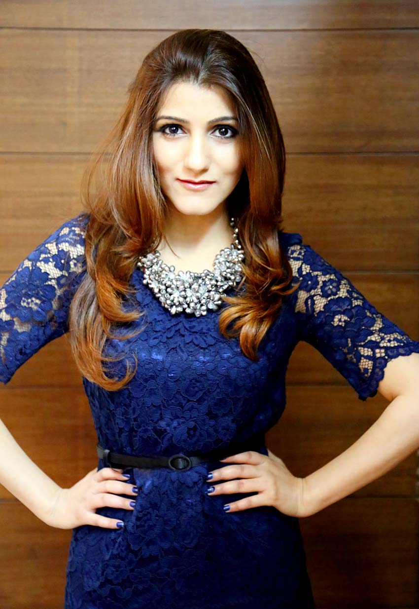 shilpa-ahuja-fashion-style-blue-dress-look-photo-shoot-blogger-blog-4