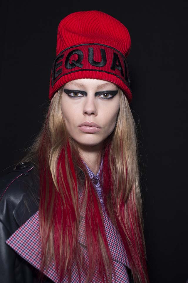 versace-fw17-rtw-fall-winter-2017-backstage-beauty-makeup-looks (8)-beanie-red