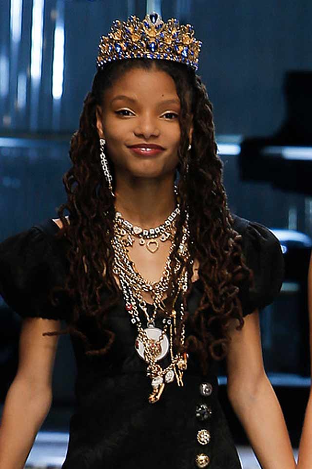 most-popular-necklaces-dolce-gabbana-2017-jewelry-trends-multichain-necklace