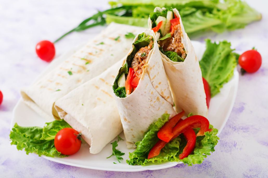 healthy-wrap-for-evening-snacks-working-women-yogurt-meat