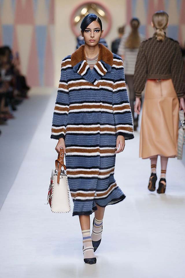 fendi-spring-summer-2018-ss18-rtw-collection (12)-striped-coat
