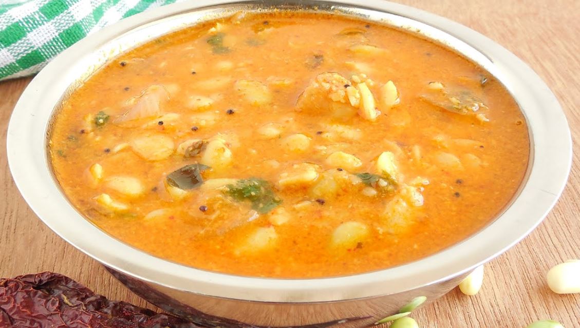 avarekalu-saaru-karnataka-special-south-indian-food