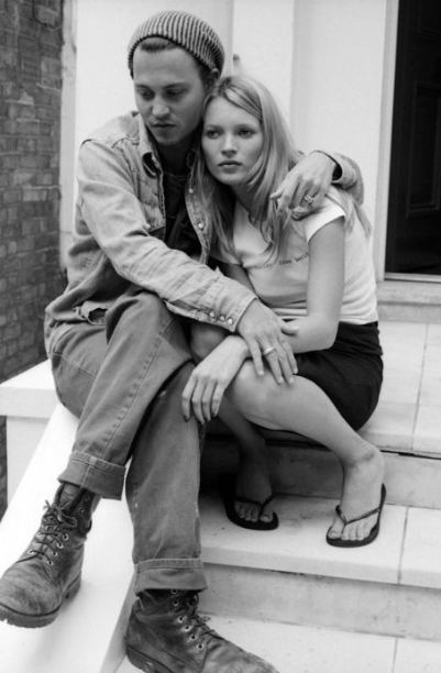 90s-grunge-fashion-style-look-johnny-depp-kate-moss