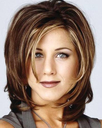 25 Iconic And Popular Hairstyles In The 90s | Apohair