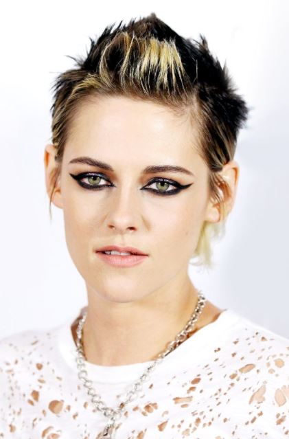 kristen-stewart-pixie-balayage-short-hair