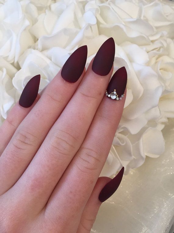 False Nails Burgundy Nail Art Metallic Silver French Stilettos Oval Sharp  Bordeaux Red Press On Fake Free Adhesive Tape From Heheda2, $34.82 |  DHgate.Com