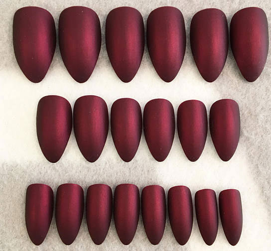 stick-on-burgundy-nails-latest-color-online-availabe