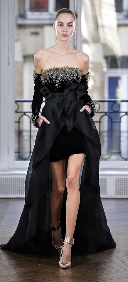 Ralph-Russo-autumn-winter-2018-collection-dresses (27)-off-the-shoulder-gown