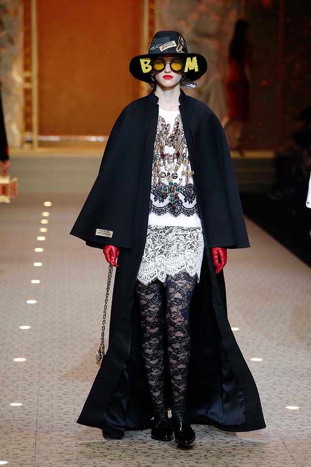 Dolce & Gabbana fashion show dolce-and-gabbana-fall-winter-2018-19-women-fashion-show-runway-fw18 (110)