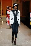 dolce-and-gabbana-fall-winter-2018-19-women-fashion-show-runway-fw18 (60)