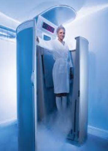 bostonmagazine-cryotherapy-reviews-cryo-chamber-internal