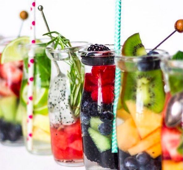 detox-water-what-is-it-detoxification-different-recipes