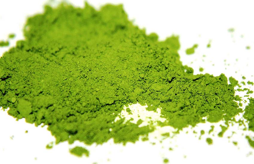 matcha-tea-powder-health-benefits-green-tea