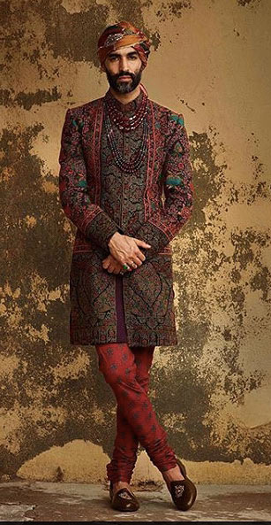 sabyasachi-mukherjee-latest-trends-mens-indian-wear-sabyasachi-mukherjee