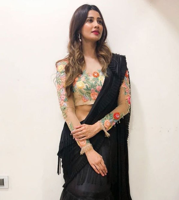 Manish Malhotra Latest Saree Blouse Trends 2019 Embroidered Design